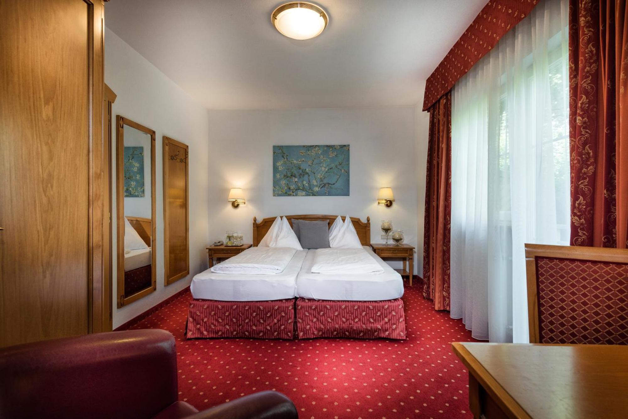 Aktiv & Relax Hotel Hubertus Villandro Exterior photo