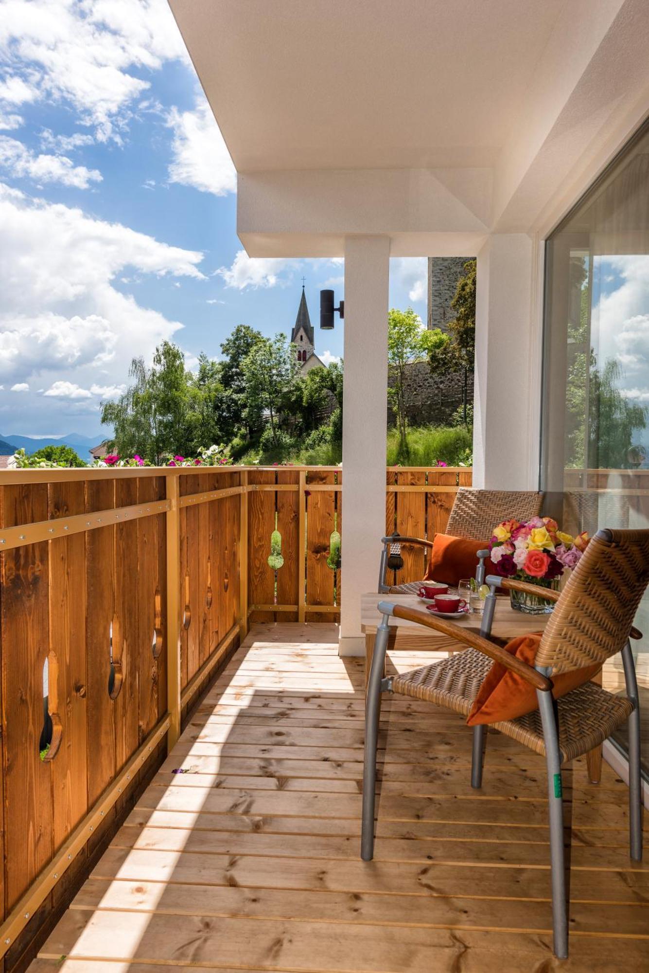 Aktiv & Relax Hotel Hubertus Villandro Exterior photo